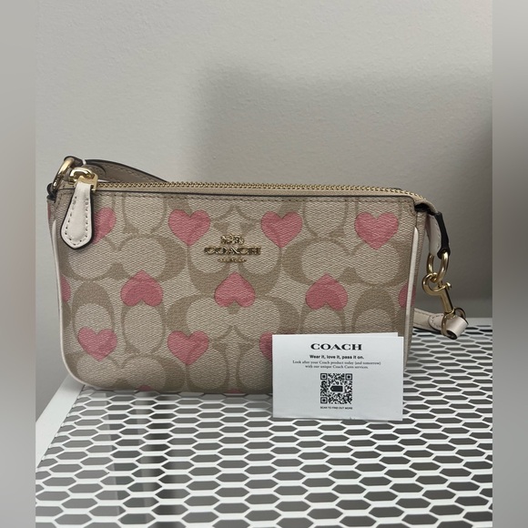 SOLD!!! Coach Nolita 19 In Heart Print Valentines - Picture 4 of 8